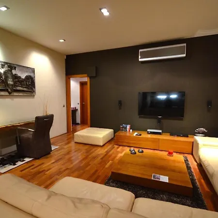 Ferienwohnung Mit Terrasse