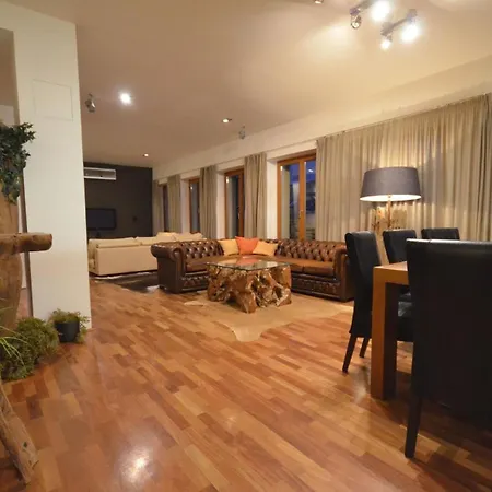 Mit Terrasse דירה